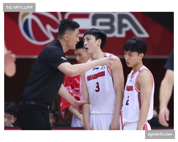 动态:多支季后赛球队开始限制核心球员出场时间以应对伤病风险 动态:多支季后赛球队开始限制核心球员出场时间以应对伤病风险